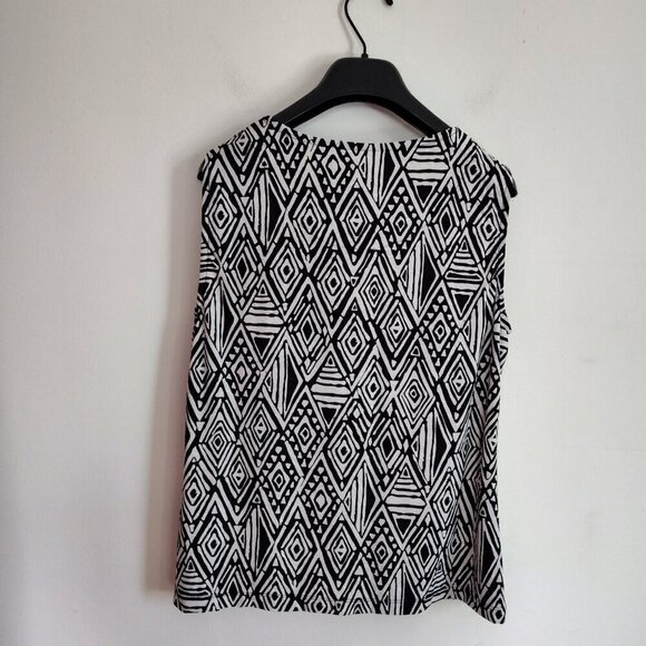Ladies Petite SZ PL JM Collection Black/White Sleeveless Blouse - Picture 2 of 3